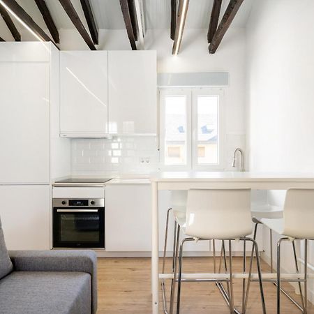 Apartamentos En La Avda De La Albufera Alquiler Temporal Madrid Esterno foto