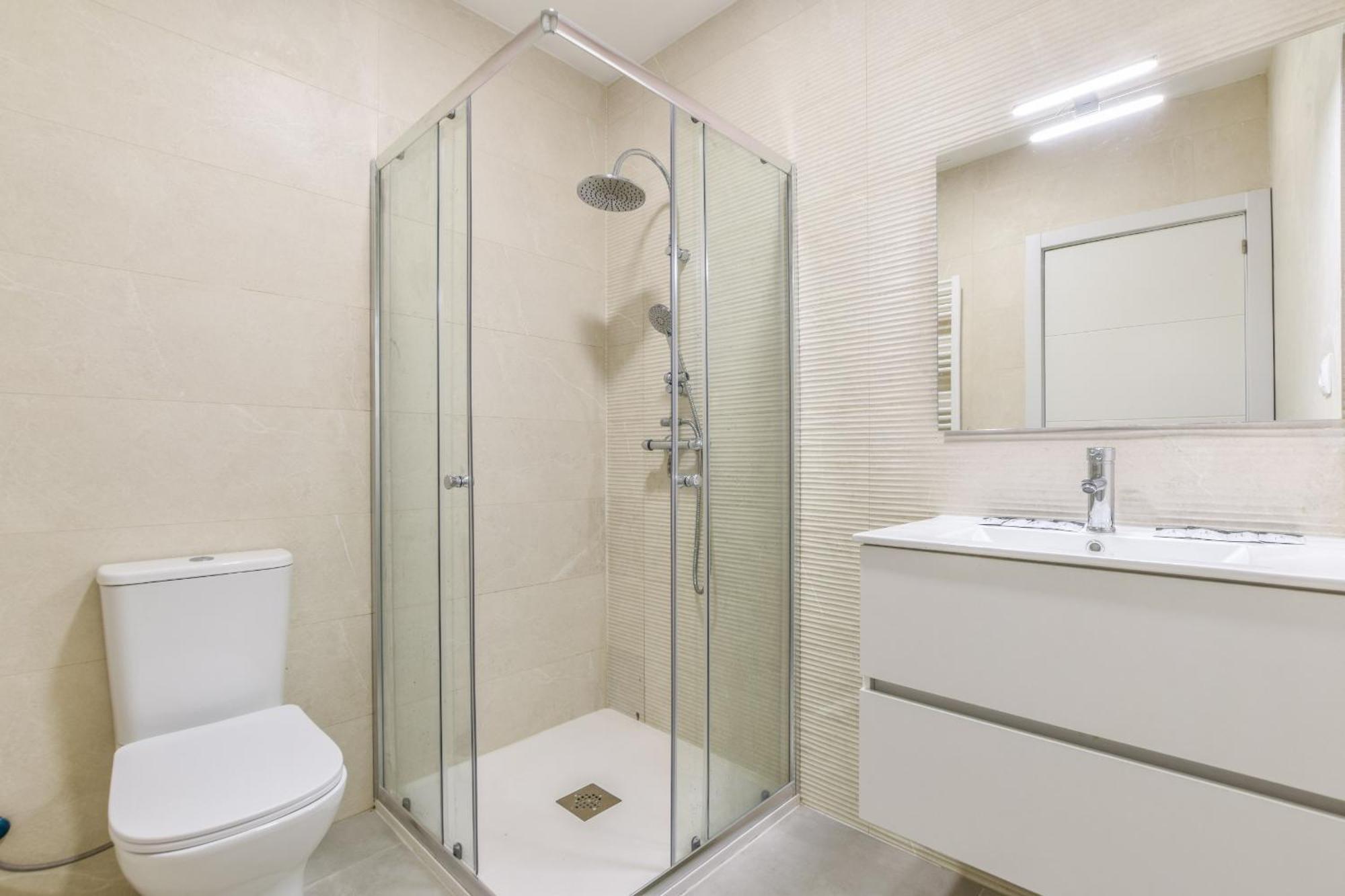 Apartamentos En La Avda De La Albufera Alquiler Temporal Madrid Esterno foto