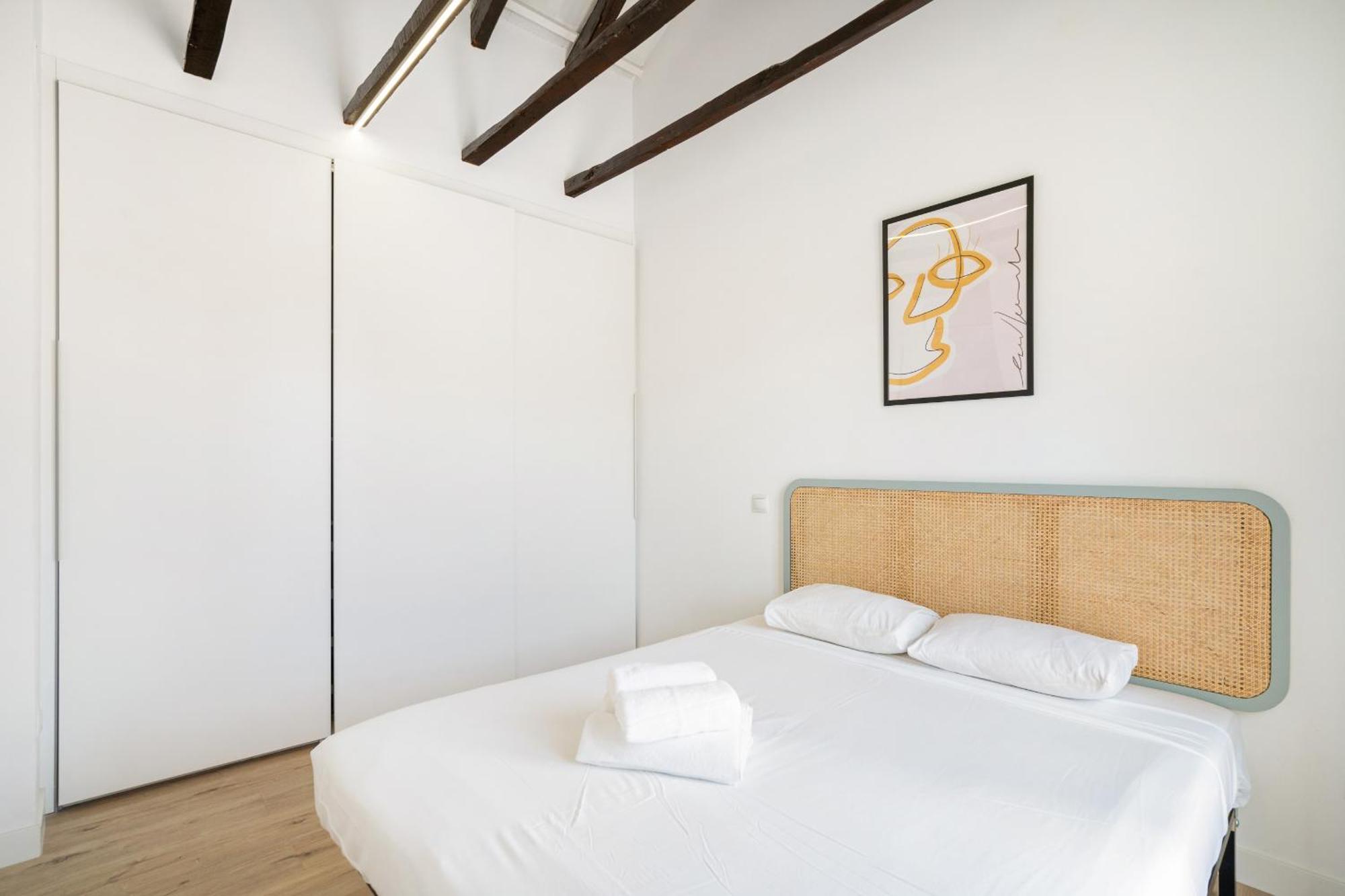 Apartamentos En La Avda De La Albufera Alquiler Temporal Madrid Esterno foto