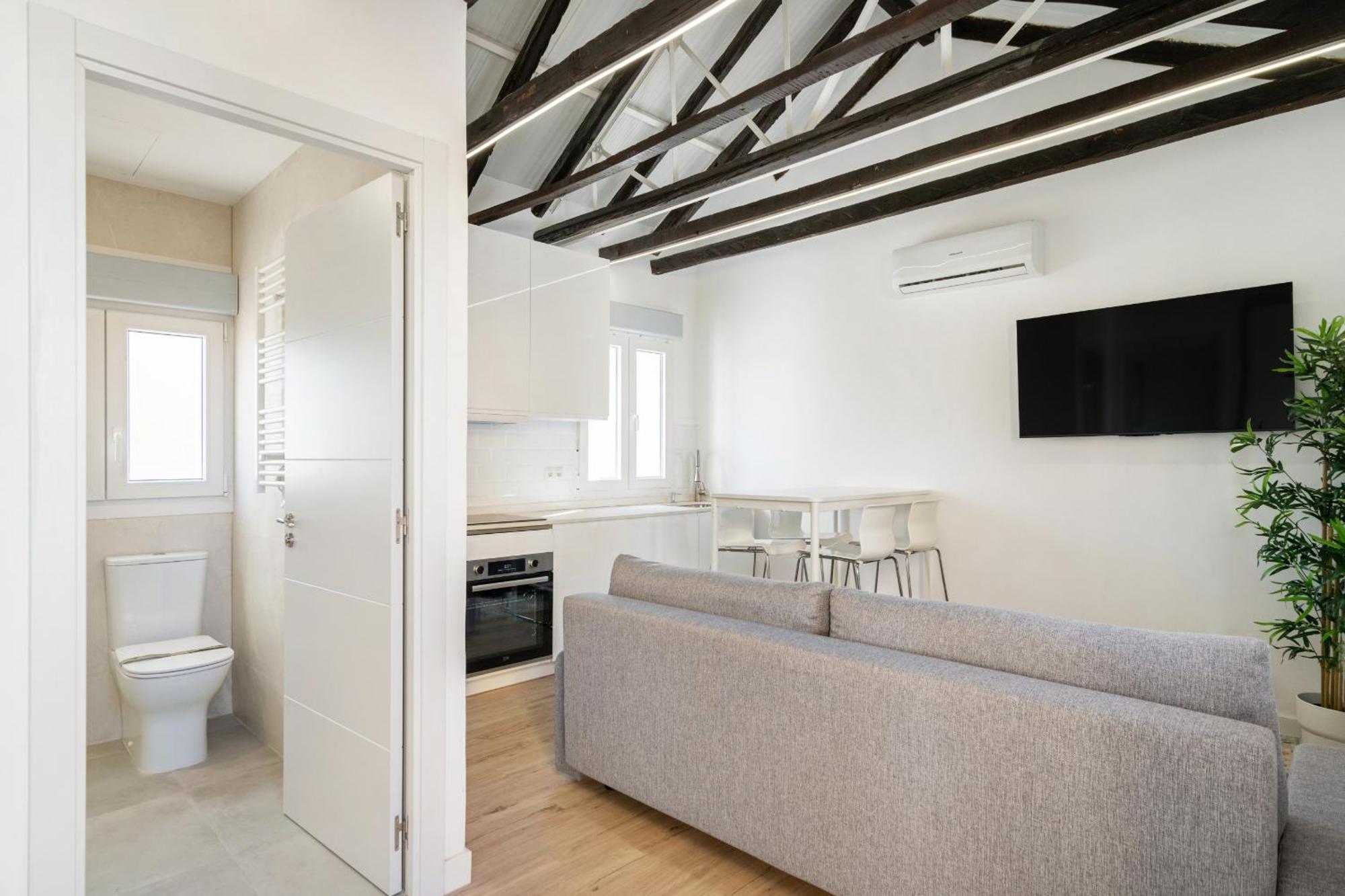 Apartamentos En La Avda De La Albufera Alquiler Temporal Madrid Esterno foto