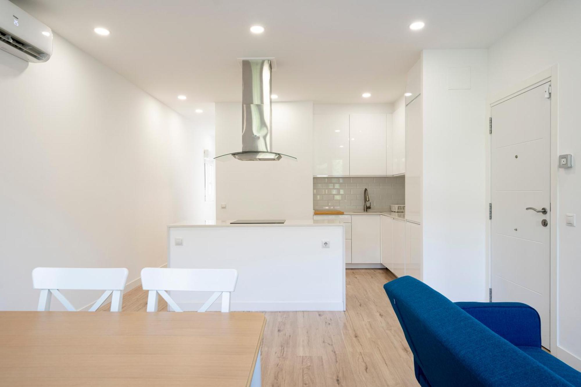 Apartamentos En La Avda De La Albufera Alquiler Temporal Madrid Esterno foto